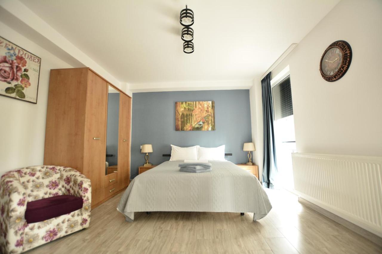 Mario Apartamente - Romantic Mamaia Esterno foto